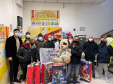 Bellissimi regali e tanti dolci per il Natale dei bambini del Reparto Oncologico Pediatrico del Policlinico Umberto I di Roma.